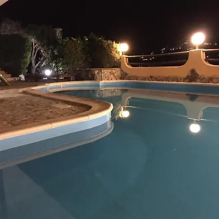Vittoria With Heated And Large Private Swimming Pool For Exclusive Use , Sea And View, 150 Meters From The Beach, Pool Surface 60 Mq , 645 Sq Ft, Pool Depth 140 Cm ,55 Inches, Parking And Wifi Free Villa