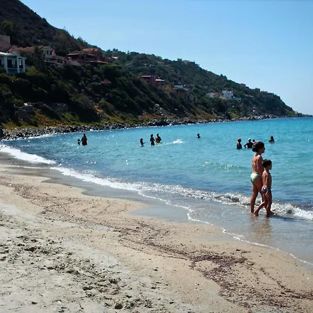 Vittoria With Heated And Large Private Swimming Pool For Exclusive Use , Sea And View, 150 Meters From The Beach, Pool Surface 60 Mq , 645 Sq Ft, Pool Depth 140 Cm ,55 Inches, Parking And Wifi Free *