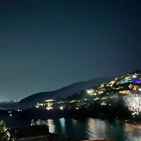 Villa Vittoria With Heated And Large Private Swimming Pool For Exclusive Use , Sea And View, 150 Meters From The Beach, Pool Surface 60 Mq , 645 Sq Ft, Pool Depth 140 Cm ,55 Inches, Parking And Wifi Free Torre delle Stelle
