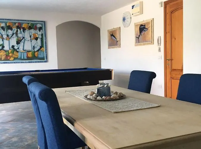 Vittoria With Large Private Heated Swimming Pool Complete With Jacuzzi For Exclusive Use , Sea And View, 150 Meters From The Beach, Pool Surface 60 Mq , 645 Sq Ft, Pool Depth 140 Cm ,55 Inches, Parking And Wifi Free Villa *