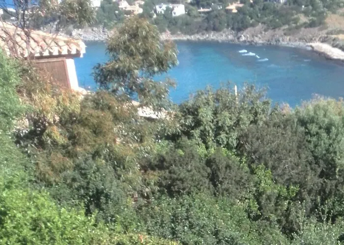 Vittoria With Large Private Heated Swimming Pool Complete With Jacuzzi For Exclusive Use , Sea And View, 150 Meters From The Beach, Pool Surface 60 Mq , 645 Sq Ft, Pool Depth 140 Cm ,55 Inches, Parking And Wifi Free *