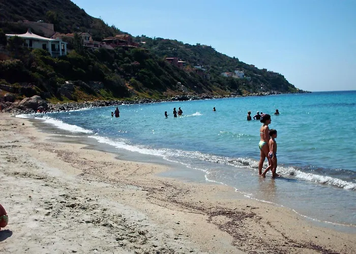 Vittoria With Large Private Heated Swimming Pool Complete With Jacuzzi For Exclusive Use , Sea And View, 150 Meters From The Beach, Pool Surface 60 Mq , 645 Sq Ft, Pool Depth 140 Cm ,55 Inches, Parking And Wifi Free *
