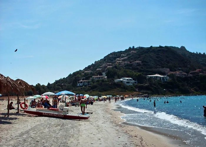 Vittoria With Large Private Heated Swimming Pool Complete With Jacuzzi For Exclusive Use , Sea And View, 150 Meters From The Beach, Pool Surface 60 Mq , 645 Sq Ft, Pool Depth 140 Cm ,55 Inches, Parking And Wifi Free